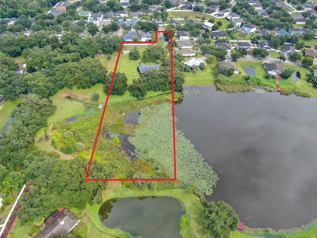 1204 Joe Henry Wheeler Dr., Dover, FL 33527