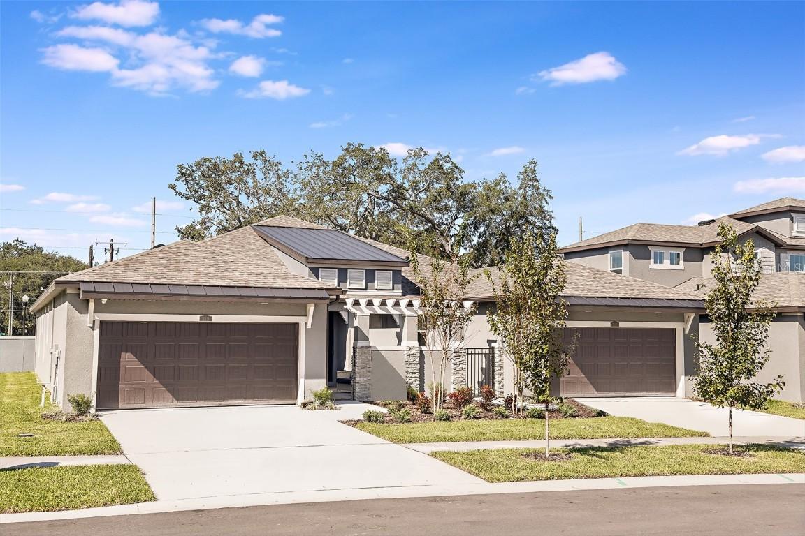210 Villa Luna Ln., Lutz, FL 33549