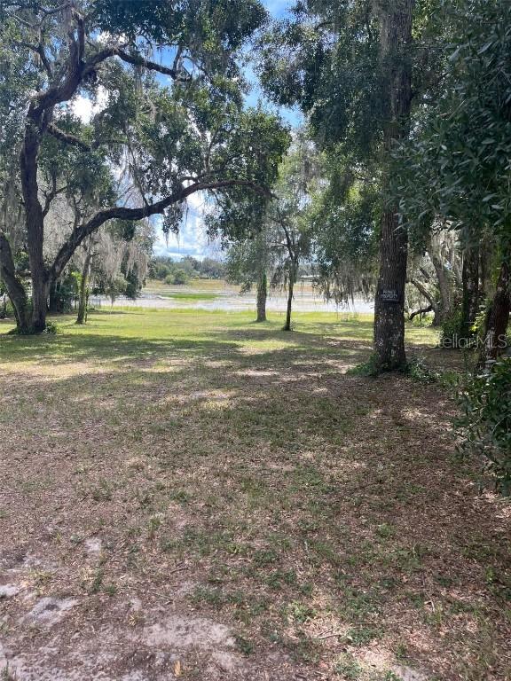 5122 Shorewood Dr., Dade City, FL 33523