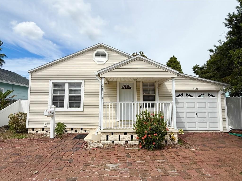 1521 38th Ave., St Petersburg, FL 33704