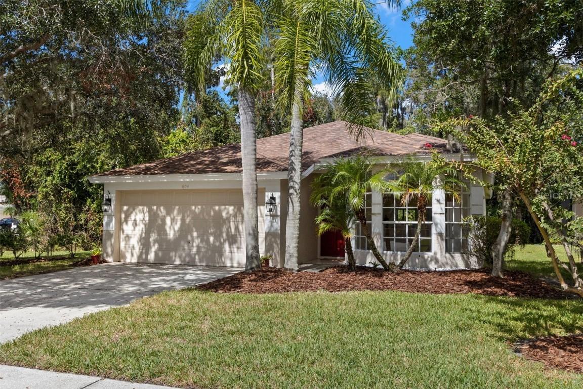 604 Kingsmill Ct., Oldsmar, FL 34677