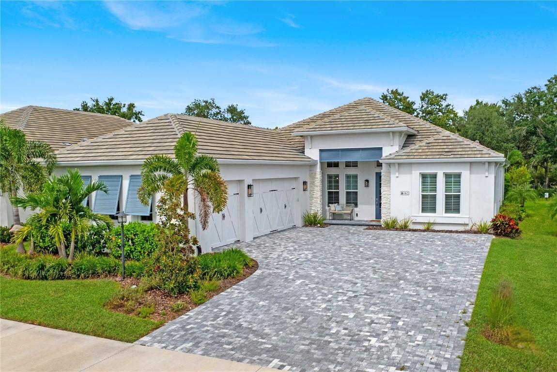962 Seascape Pl., Sarasota, FL 34240