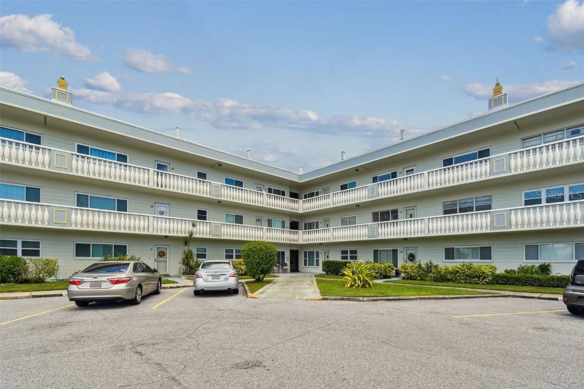2292 Costa Rican Dr. #30, Clearwater, FL 33763