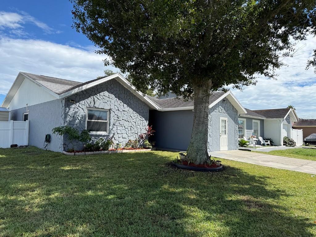 1342 Coolridge Dr., Brandon, FL 33511