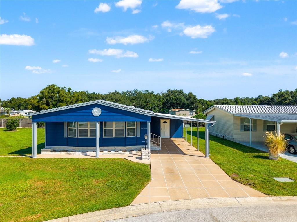 35021 Mcculloughs Leap, Zephyrhills, FL 33541