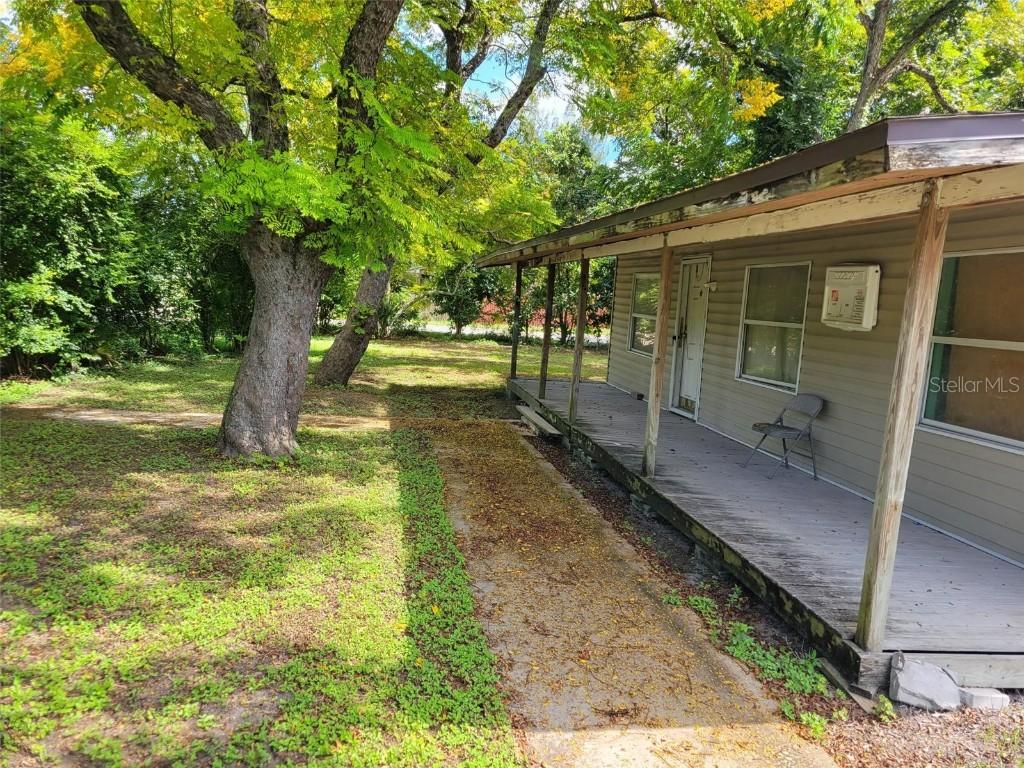 38606 Calumet Ave., Zephyrhills, FL 33542