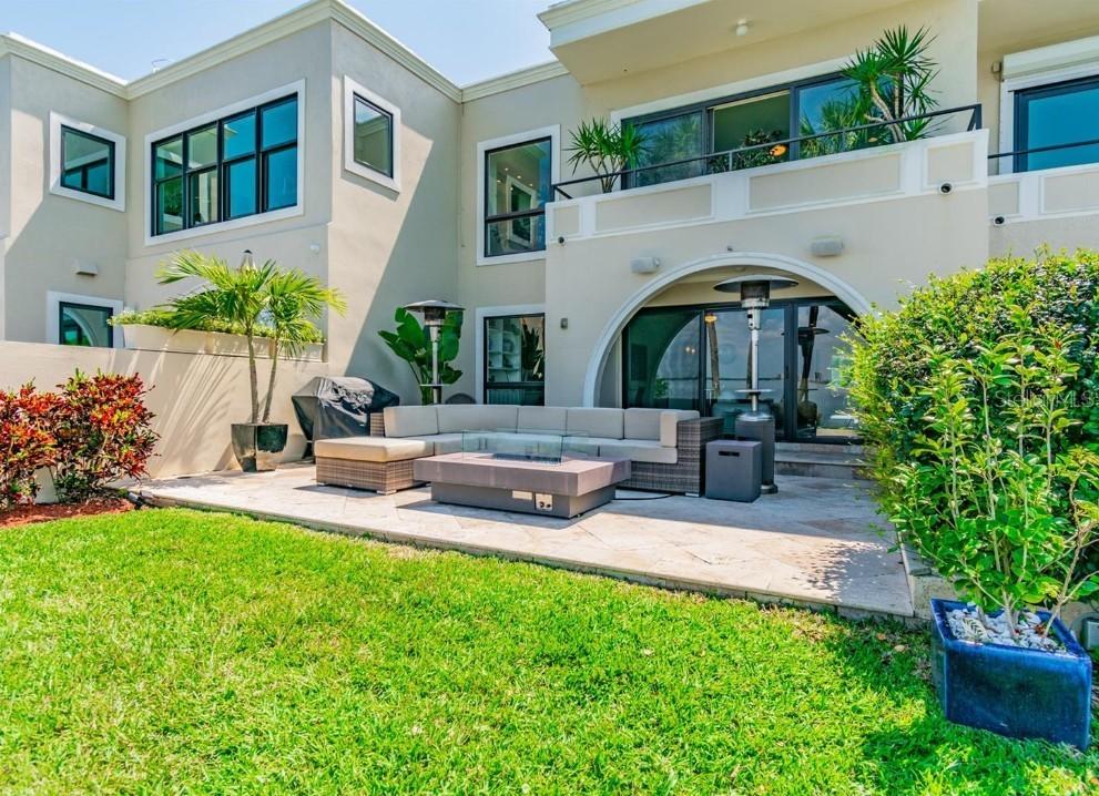 2813 W Hawthorne Rd., Tampa, FL 33611