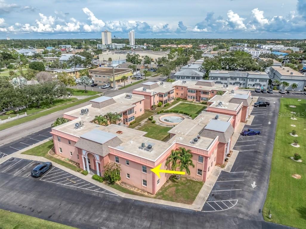 1150 Rue Des Reines #2B, South Pasadena, FL 33707