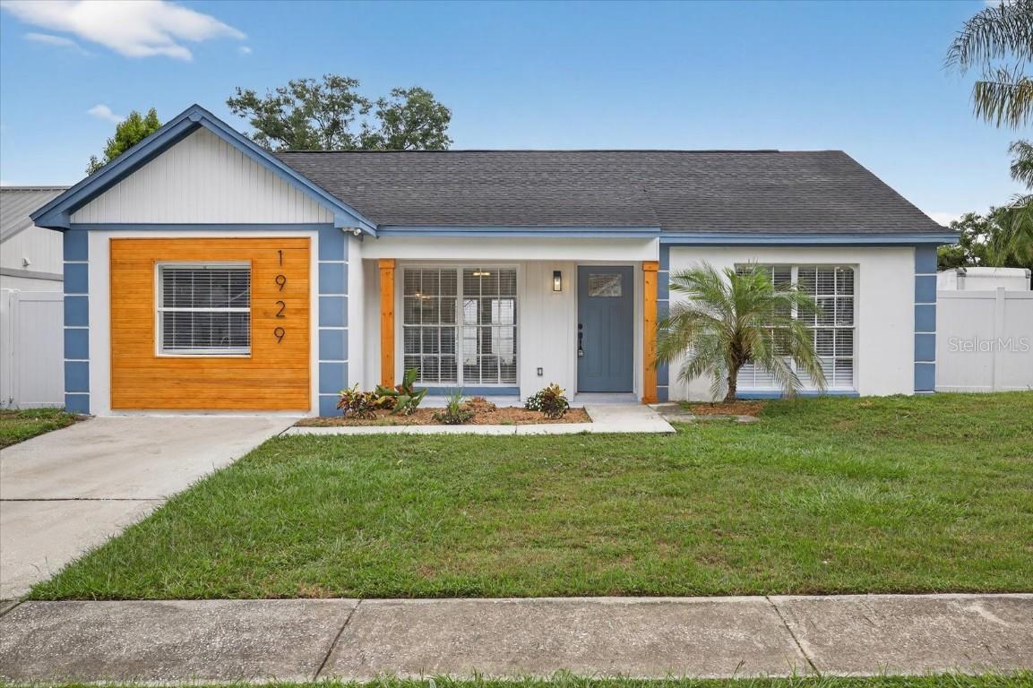 1929 Crown Park Dr., Valrico, FL 33594