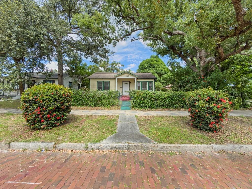 4327 3rd Ave., St Petersburg, FL 33711