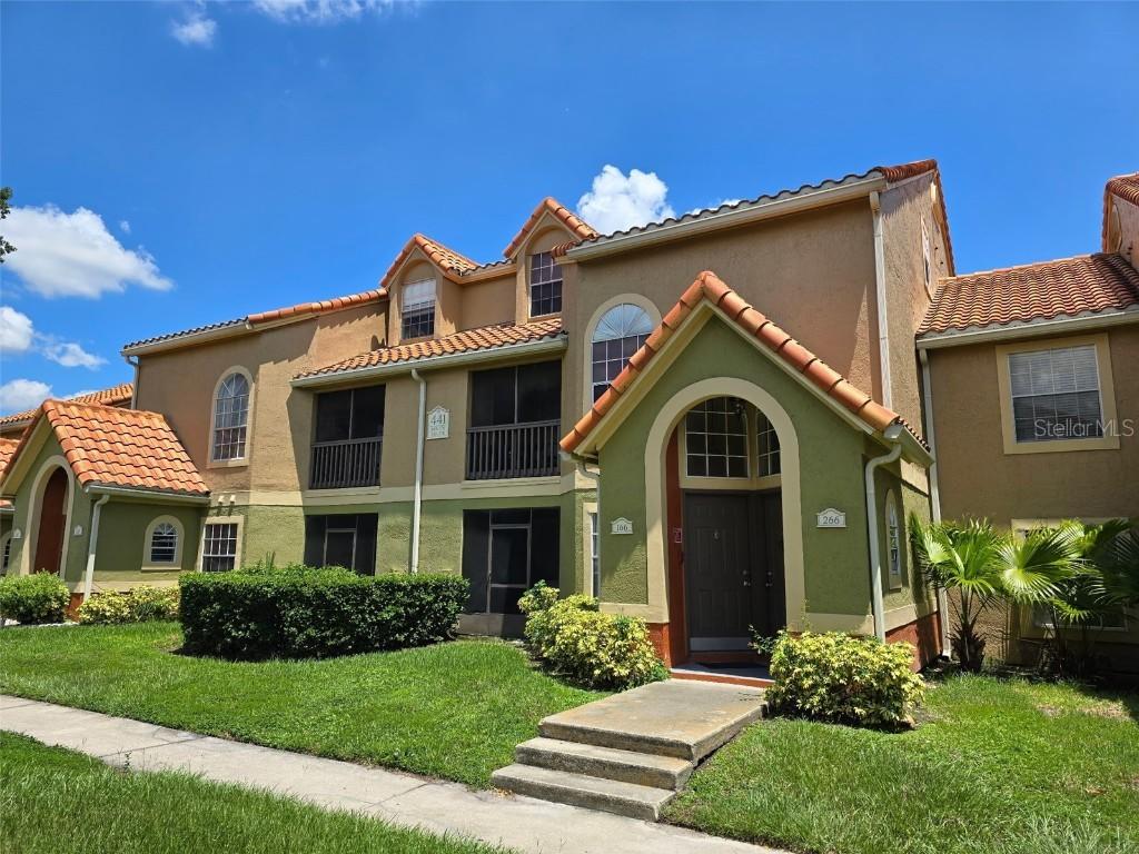 409 Fountainhead Cir., Kissimmee, FL 34741