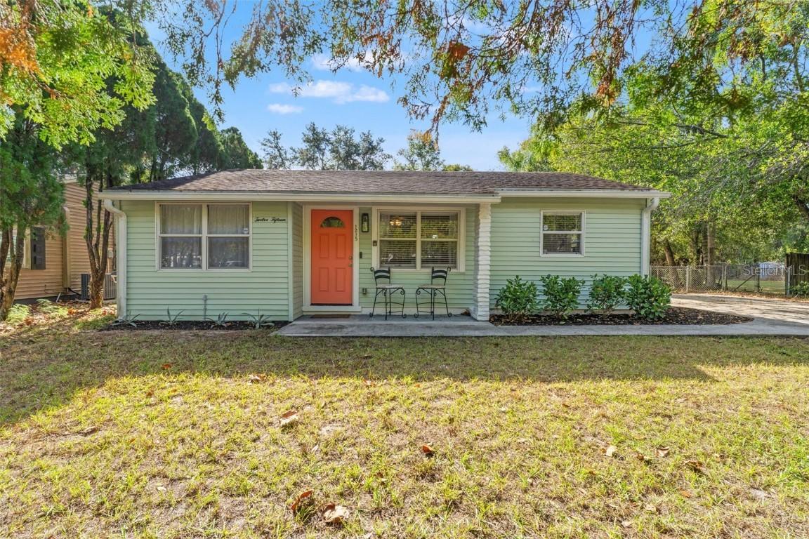 1215 E Lambright St., Tampa, FL 33604