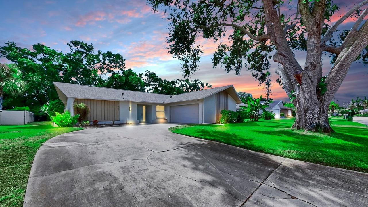 1809 67th St., Bradenton, FL 34209