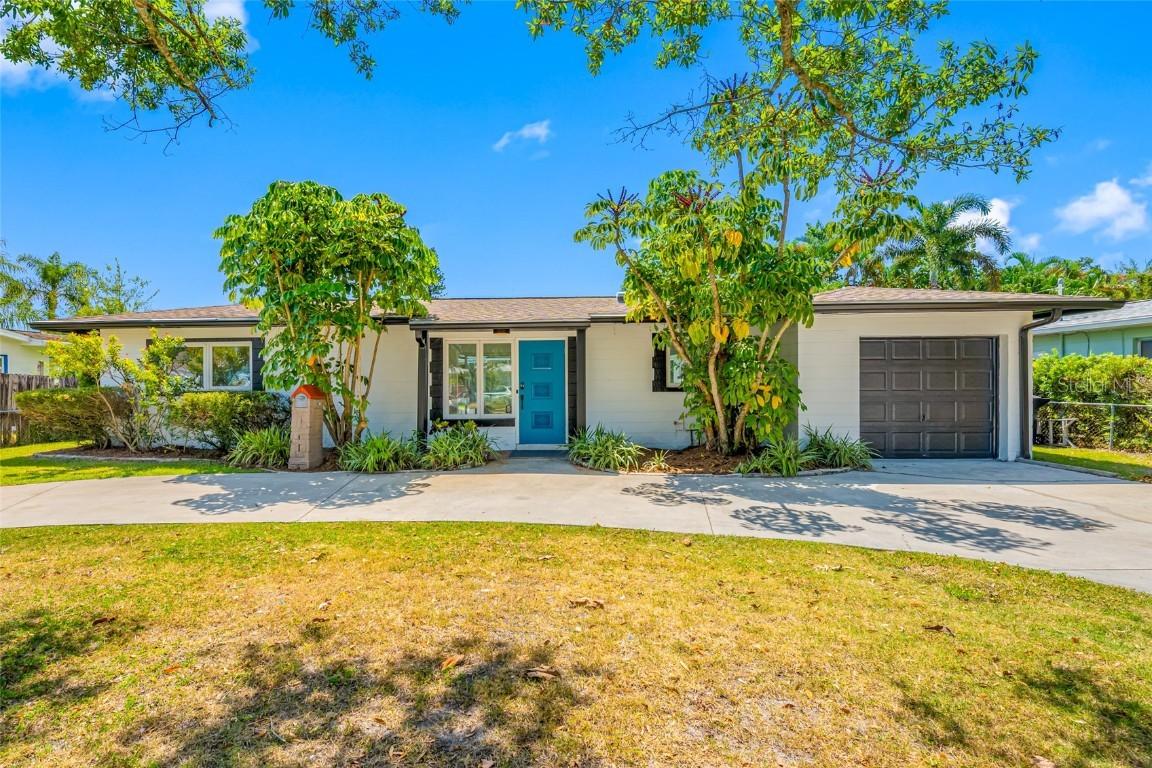 1228 76th Ave., St Petersburg, FL 33702