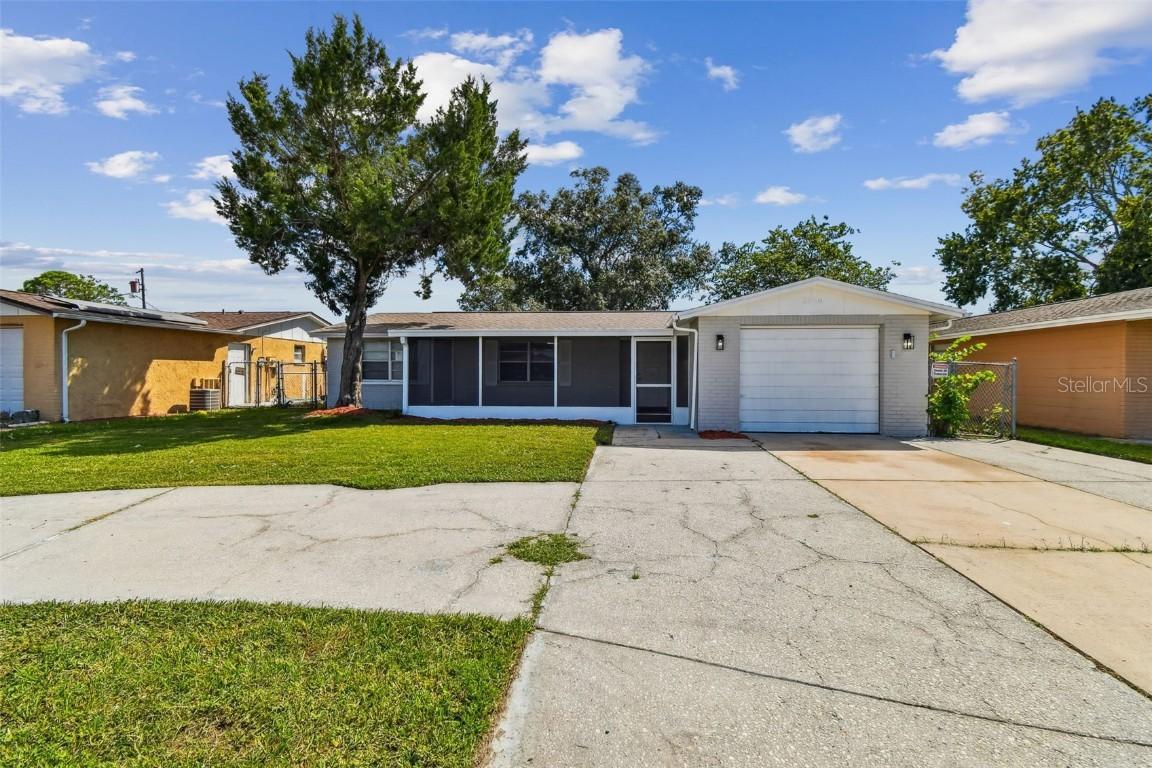 3800 Darlington Rd., Holiday, FL 34691