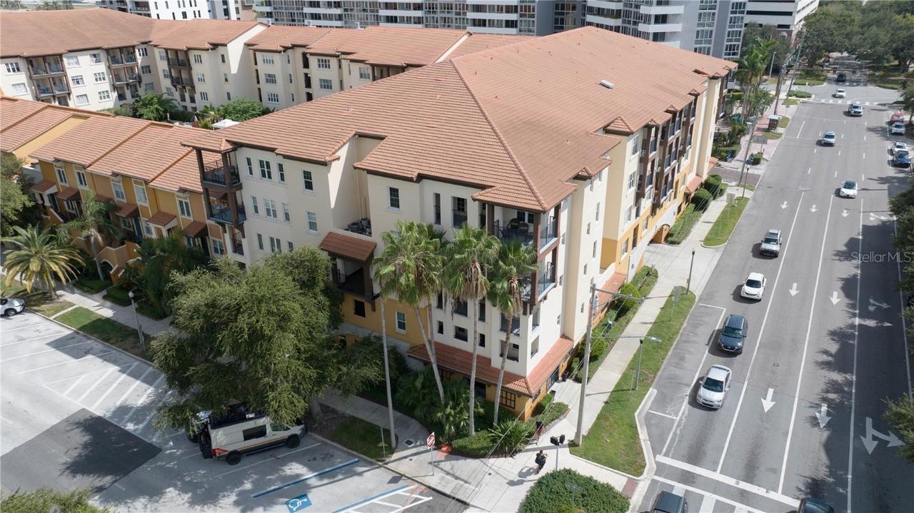 200 4th Ave. #231, St Petersburg, FL 33701