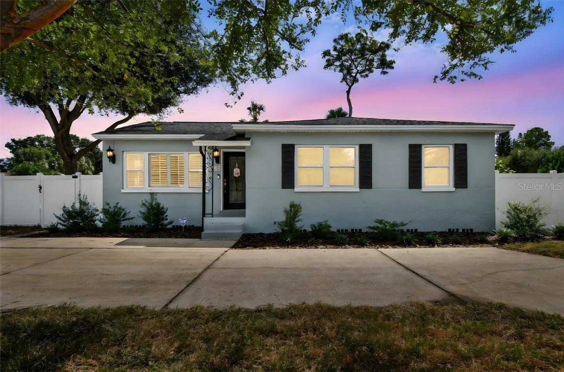 3616 S Himes Ave., Tampa, FL 33629