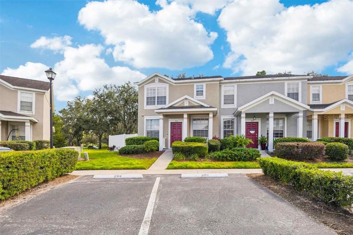 3314 Broken Bow Dr., Land O Lakes, FL 34639