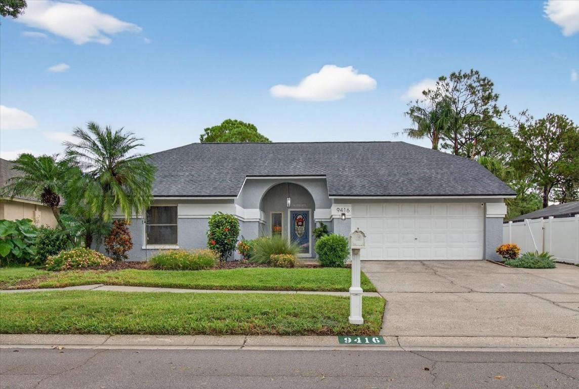 9416 Pebble Glen Ave., Tampa, FL 33647