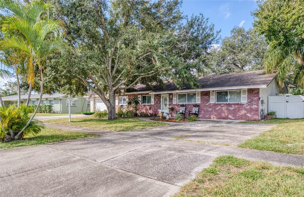 15480 Bristol Cir., Clearwater, FL 33764