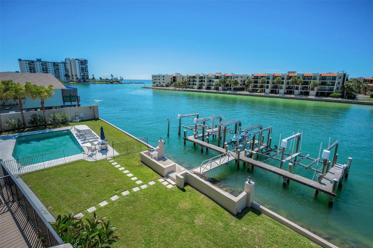 678 76th Ave. #5, St Pete Beach, FL 33706