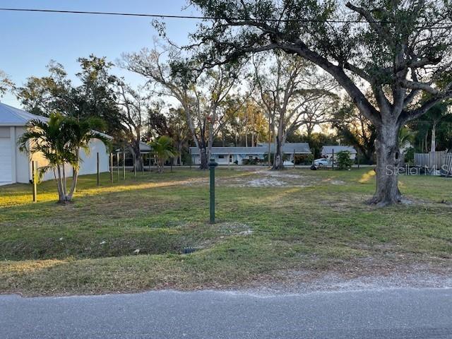 4725 Harris Ave., Sarasota, FL 34233