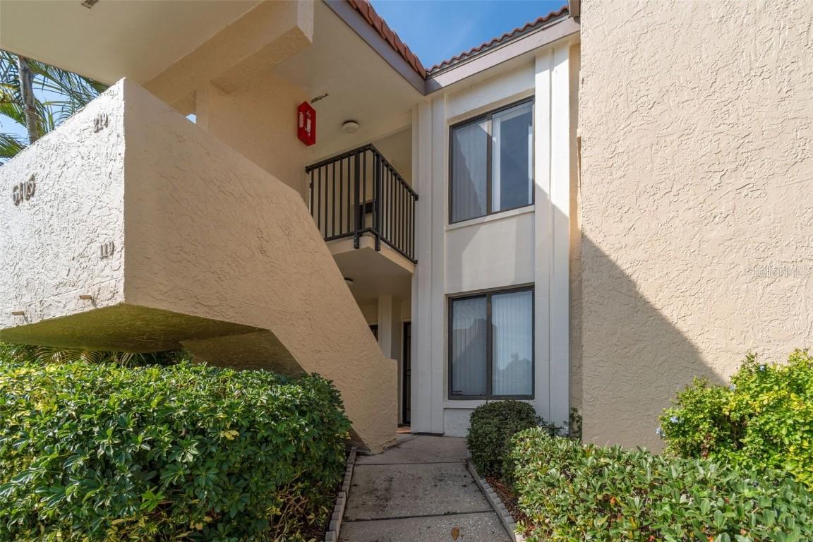 6105 Palma Del Mar Blvd. #120, St Petersburg, FL 33715