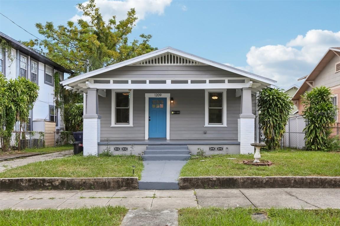 1209 E 17th Ave., Tampa, FL 33605