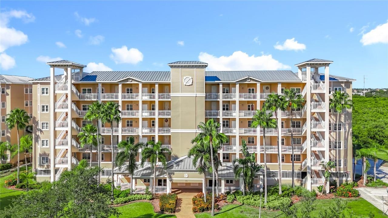 7296 Marathon Dr. #406, Seminole, FL 33777