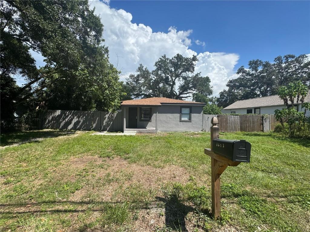 4615 Webster St., Tampa, FL 33610