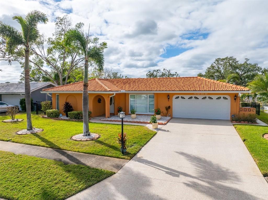 6888 121st St., Seminole, FL 33772