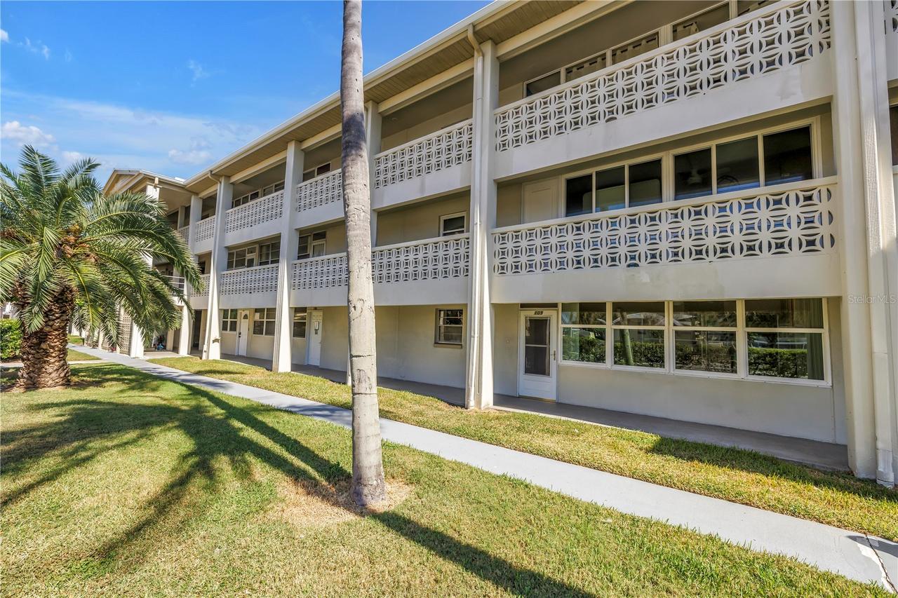 4455 Duhme Rd. #109, St Petersburg, FL 33708