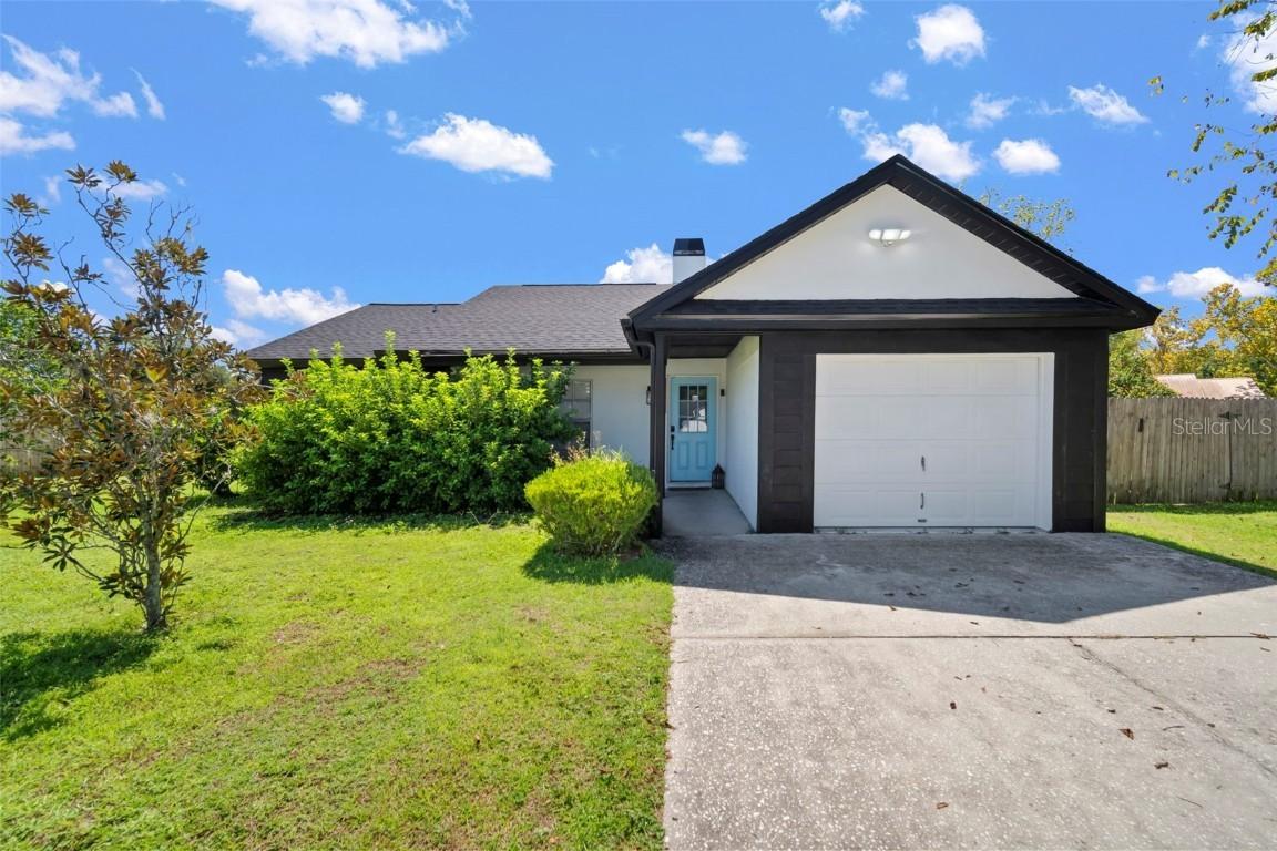 4613 N Country Hills Ct., Plant City, FL 33566