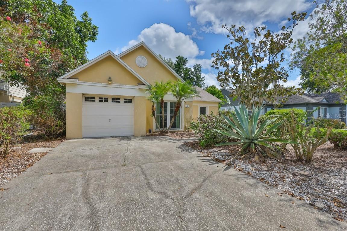 1006 Pleasant Pine Ct., Valrico, FL 33596