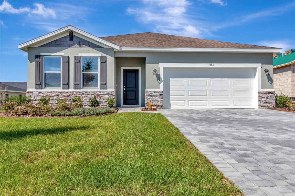 1300 Plumbago Ct., Eustis, FL 32726