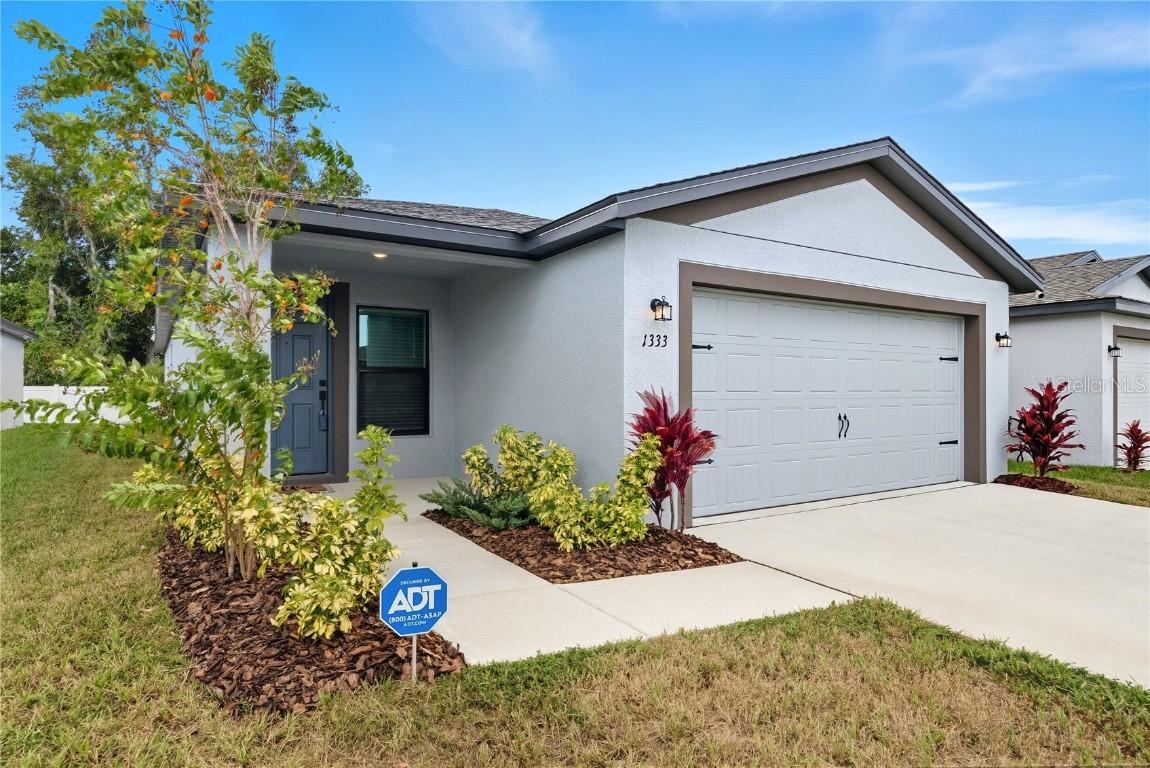 1333 Barnacle Bay Pl., Tampa, FL 33619