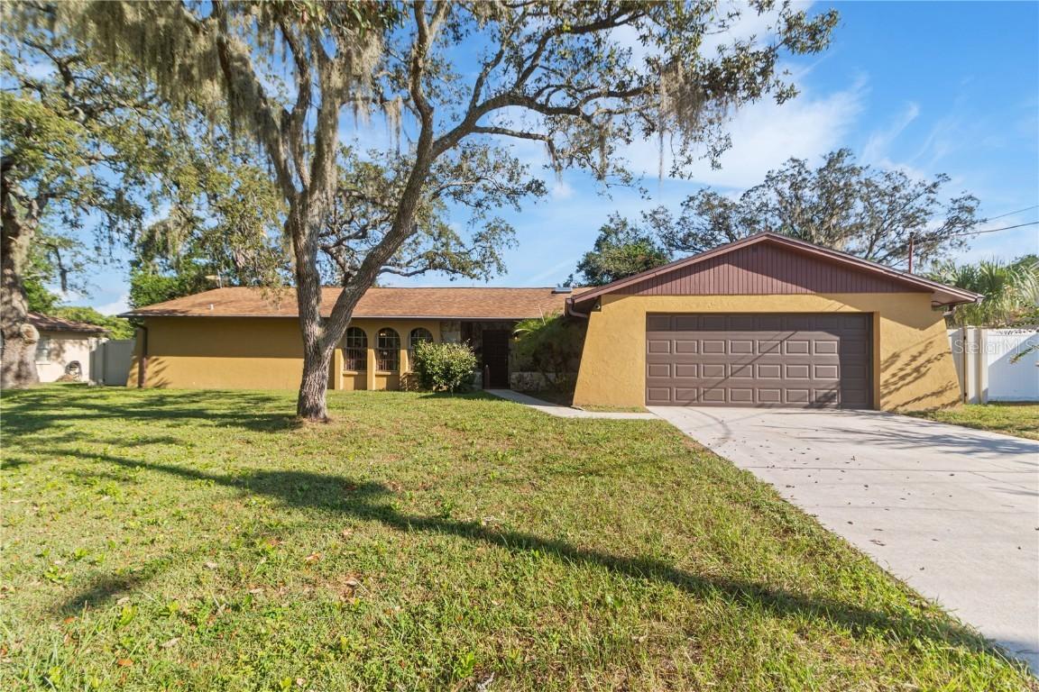 7132 Wrenwood Cir., Tampa, FL 33617