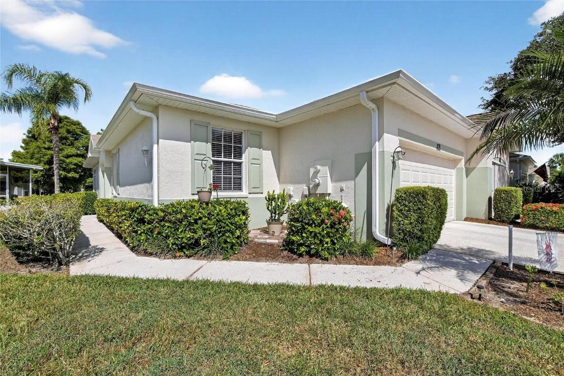 828 Tremont Greens Ln. #134, Sun City Center, FL 33573