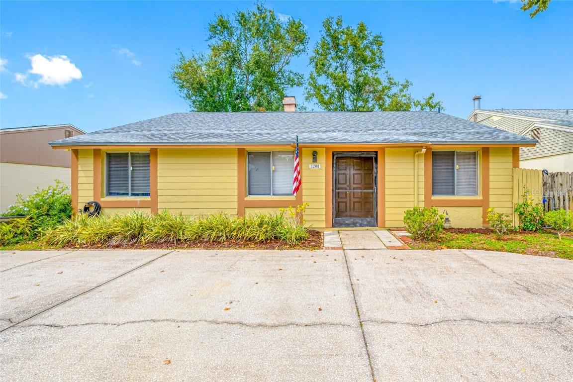 3203 Sandspur Dr., Tampa, FL 33618