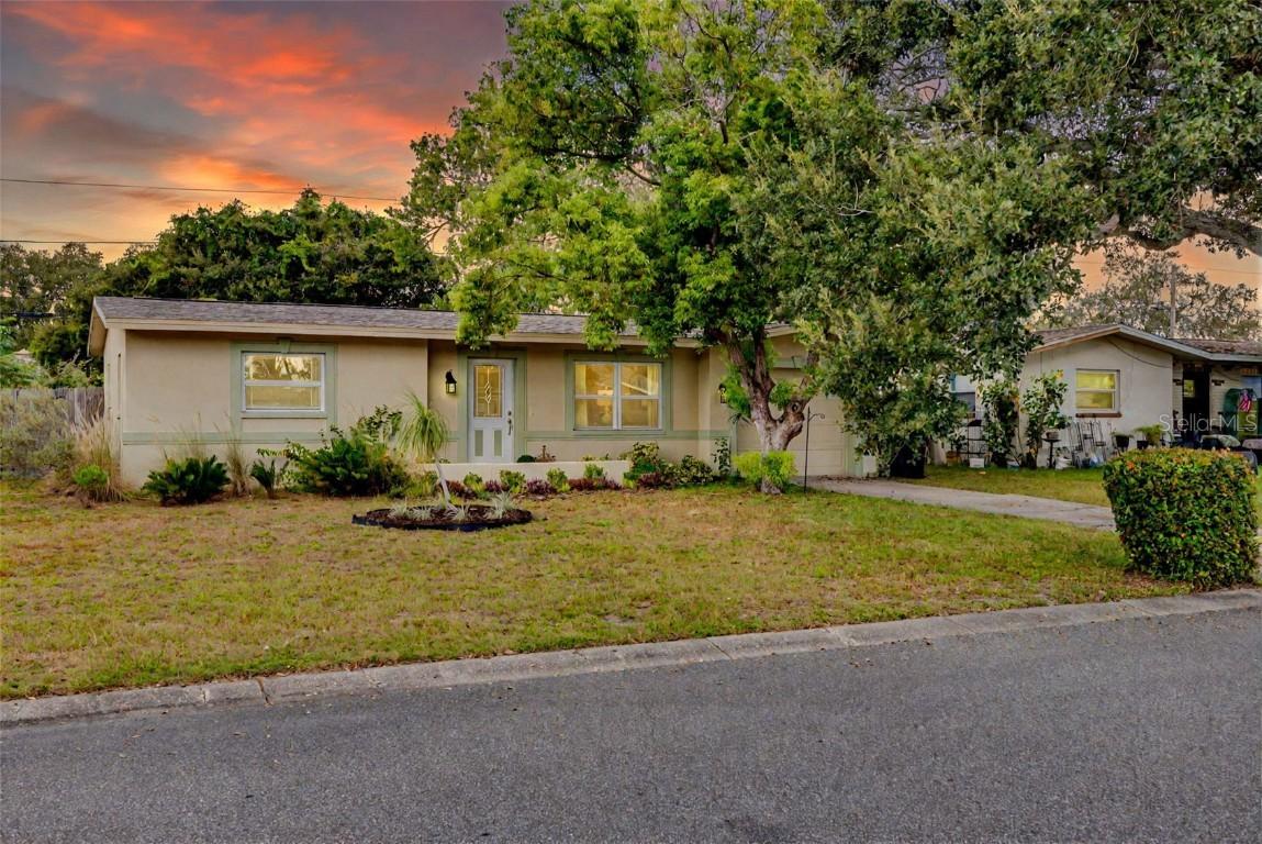 1780 Murray Ave., Clearwater, FL 33755