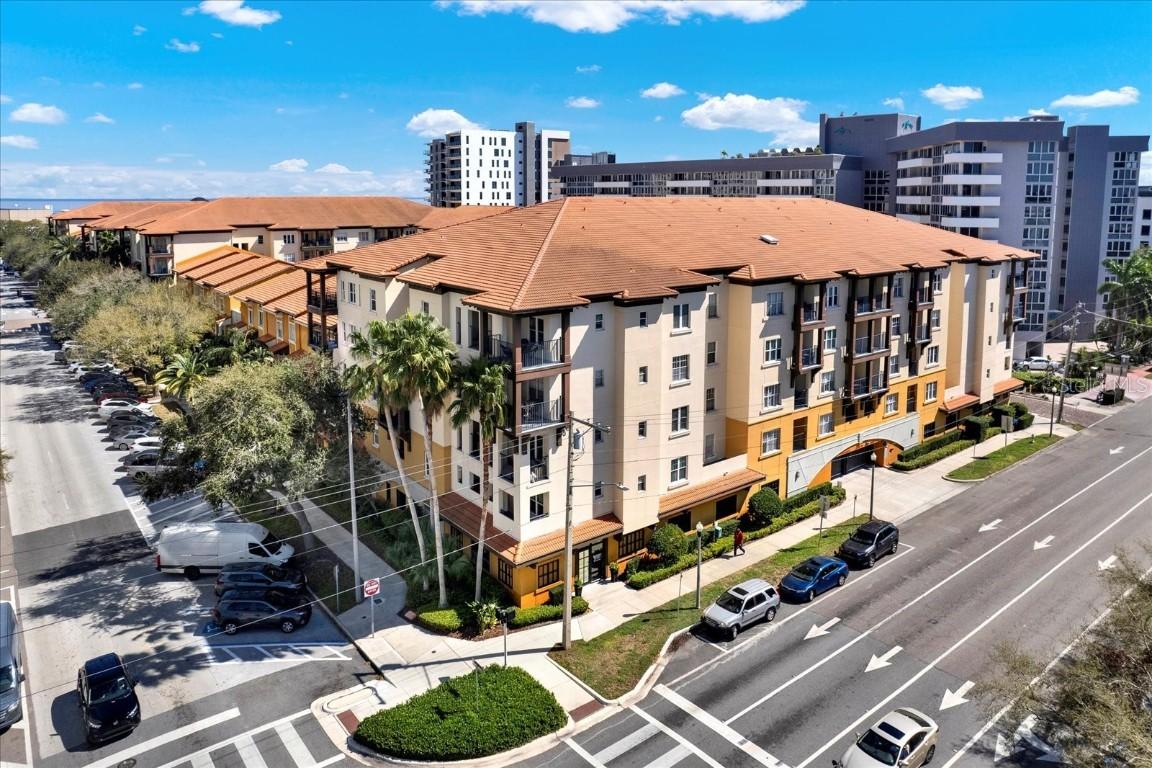 200 4th Ave. #417, St Petersburg, FL 33701