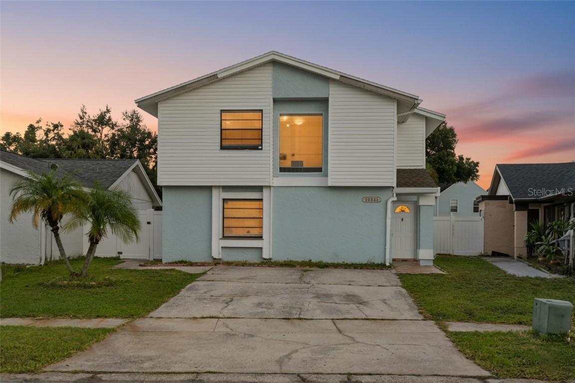10541 Parkcrest Dr., Tampa, FL 33624