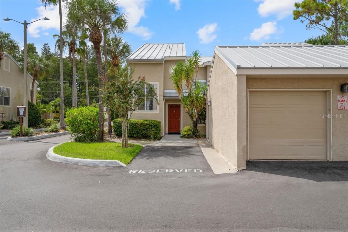 13010 Lorna Pl., Tampa, FL 33618