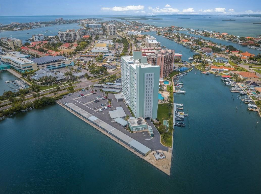 31 Island Way #605, Clearwater Beach, FL 33767