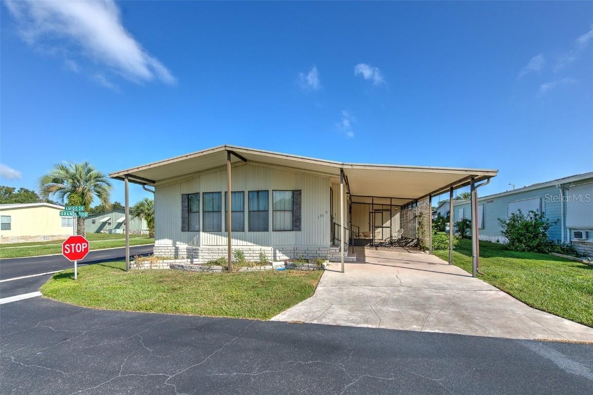 37605 Amigo Dr., Zephyrhills, FL 33541