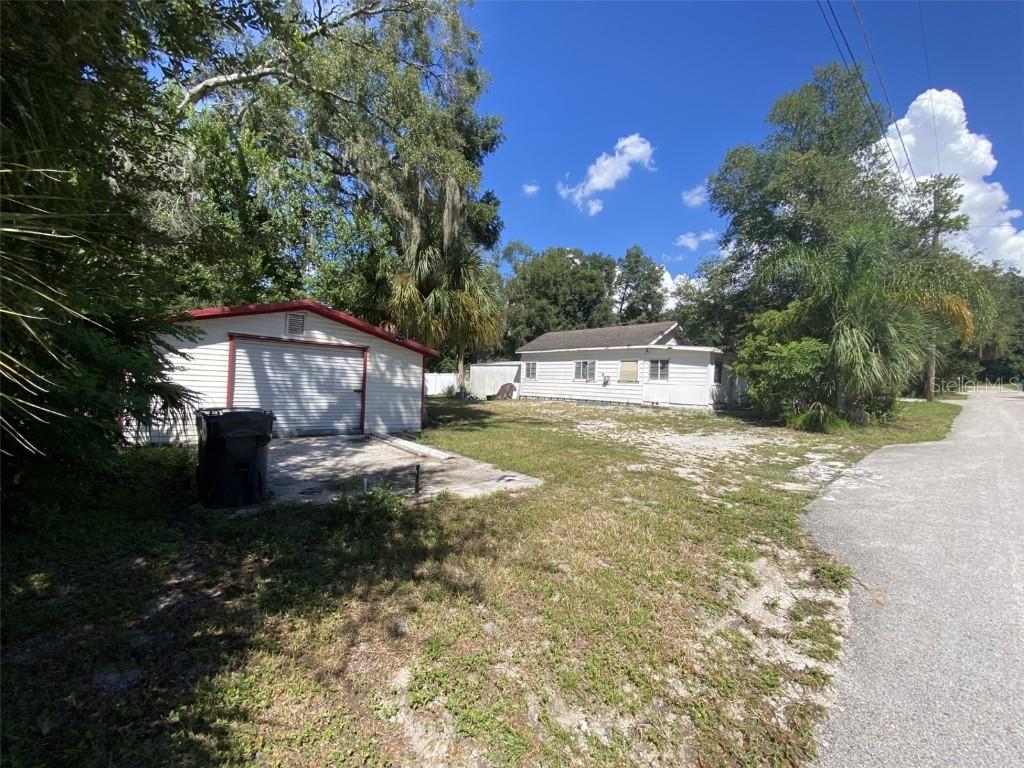 11706 Hills Rd., Seffner, FL 33584