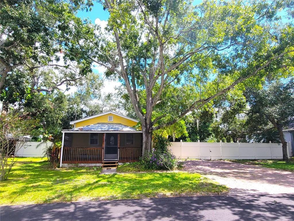 7204 S Desoto St., Tampa, FL 33616