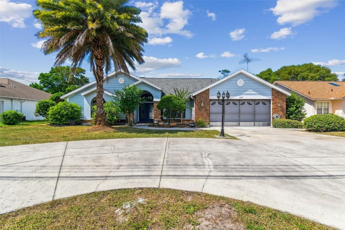 3287 Deltona Blvd., Spring Hill, FL 34606