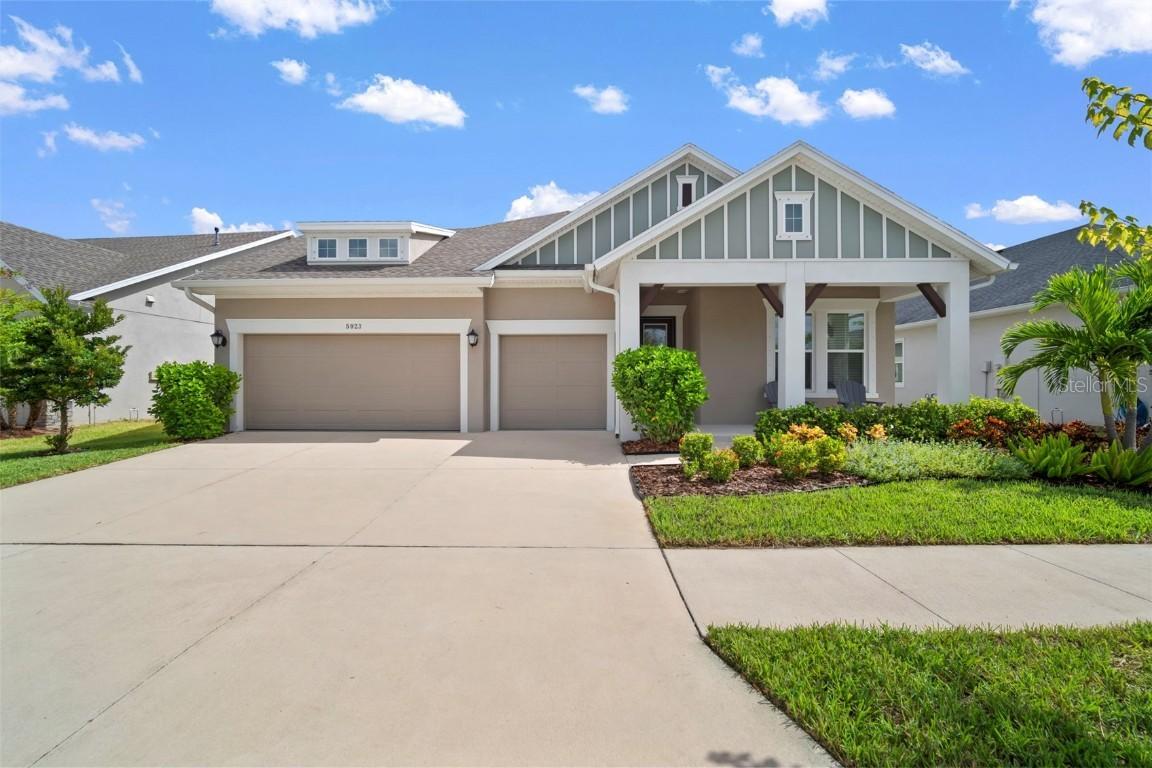 5923 Silver Sun Dr., Apollo Beach, FL 33572