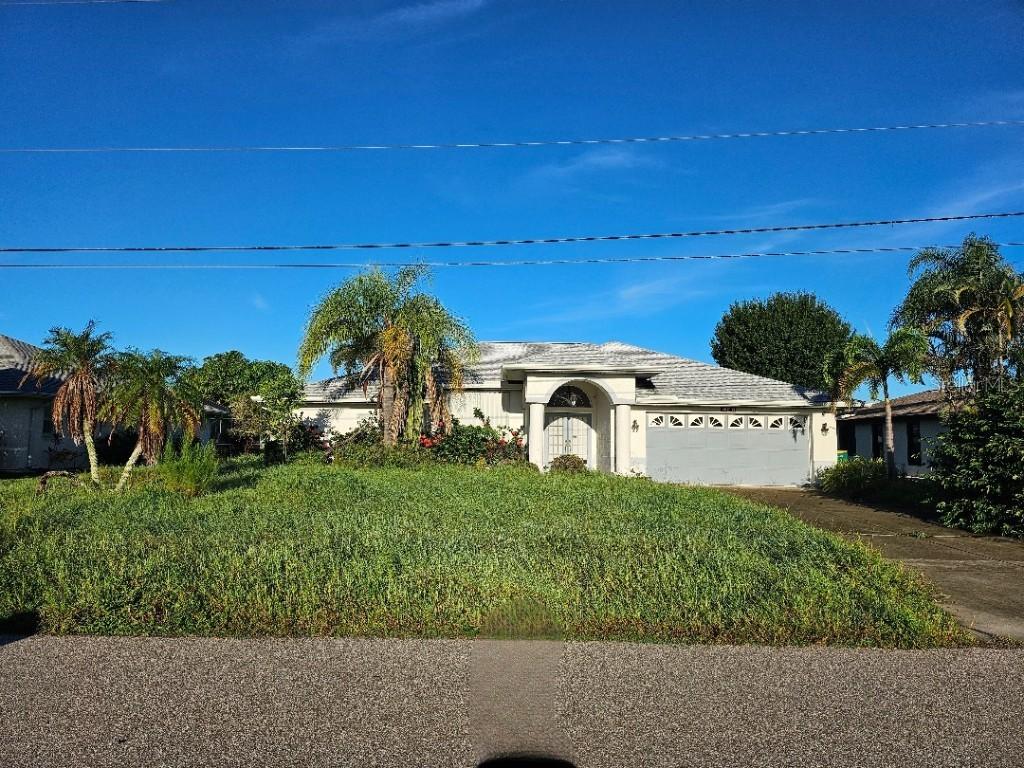 2141 Peterborough Rd., Punta Gorda, FL 33983